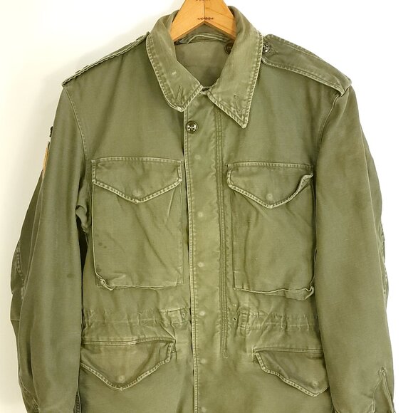 Vtg Military Coat Man's Small? OD Green 50s Distressed Thrashed - Picture 1 of 16